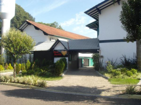 Motel Avenida (Adult Only)